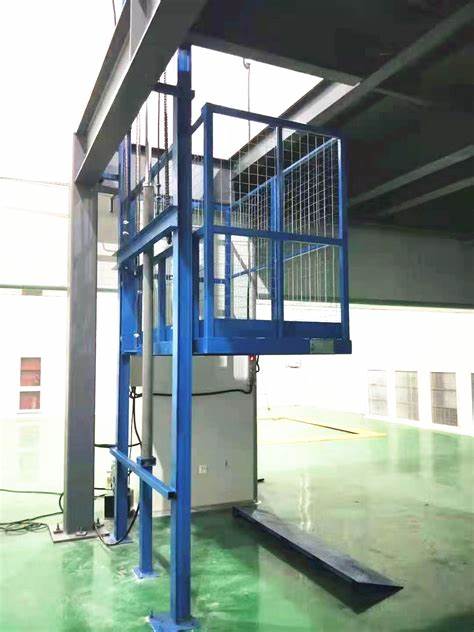 单臂导轨式升降机